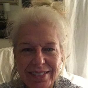 Meet your Posher, Becky